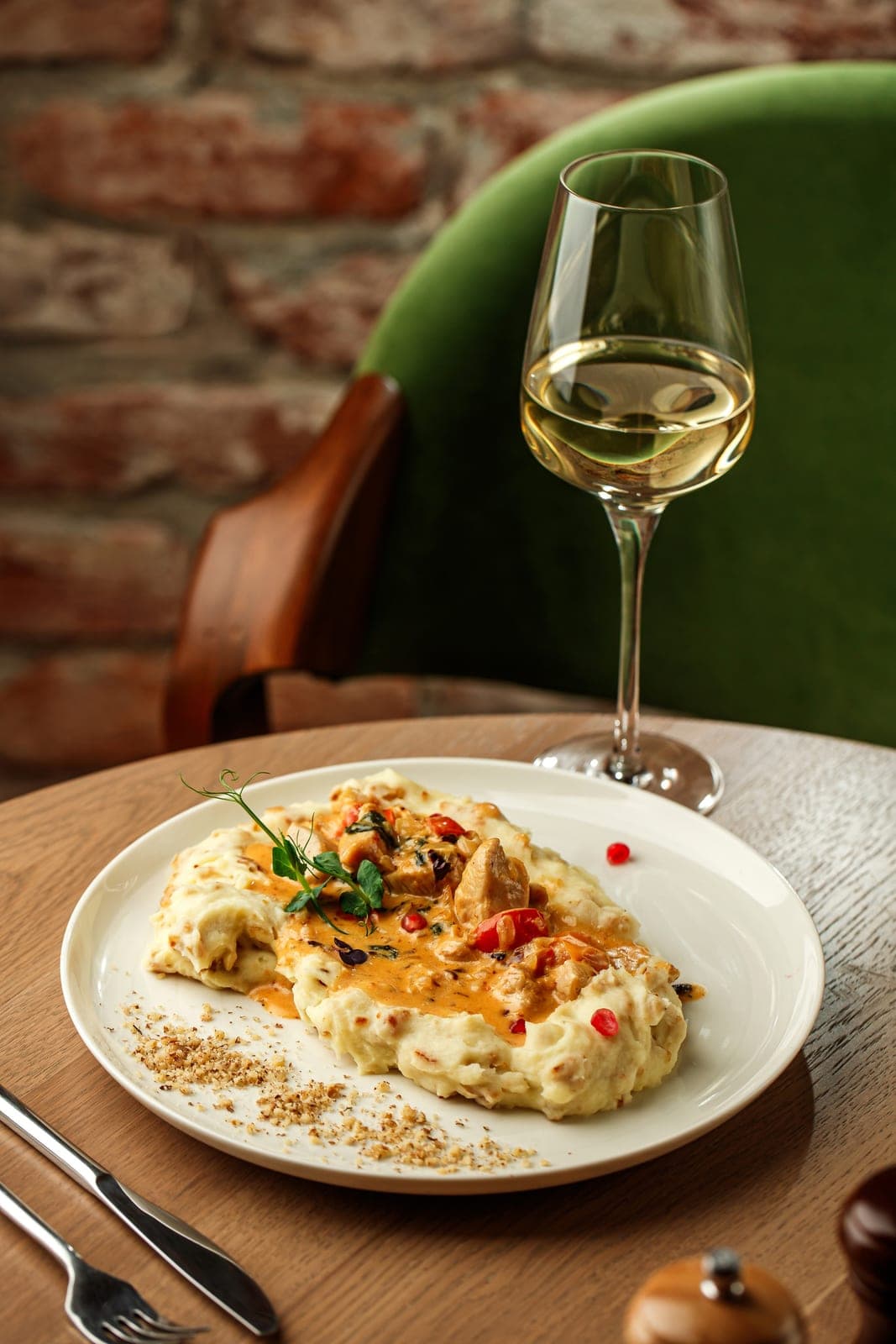 Reina Turkey: turkey on mashed potatoes with caramelized onion